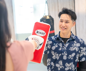 鶴見孝一のトレーニング指導写真3